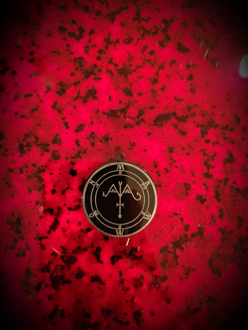 black mammon pendant 