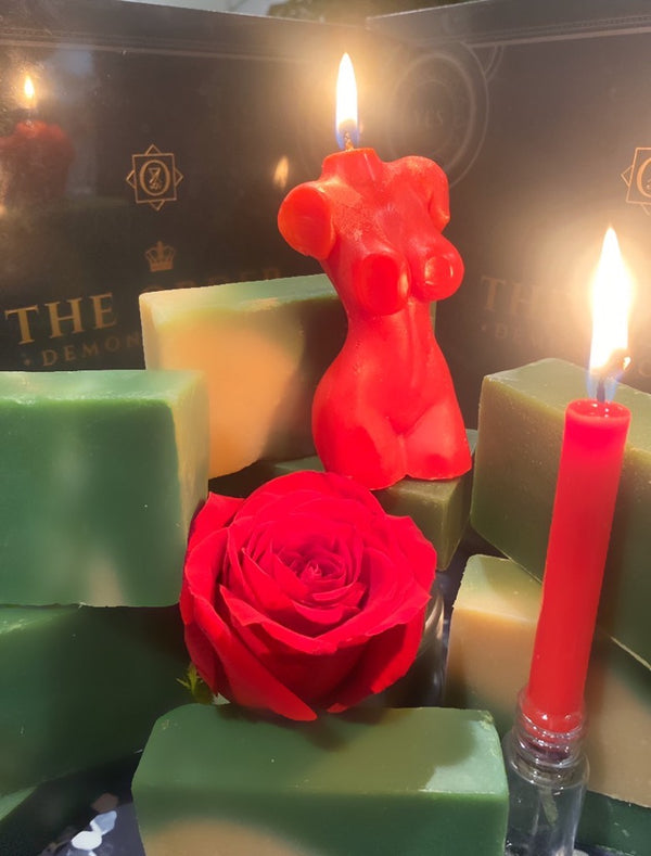 shapeshifting candle