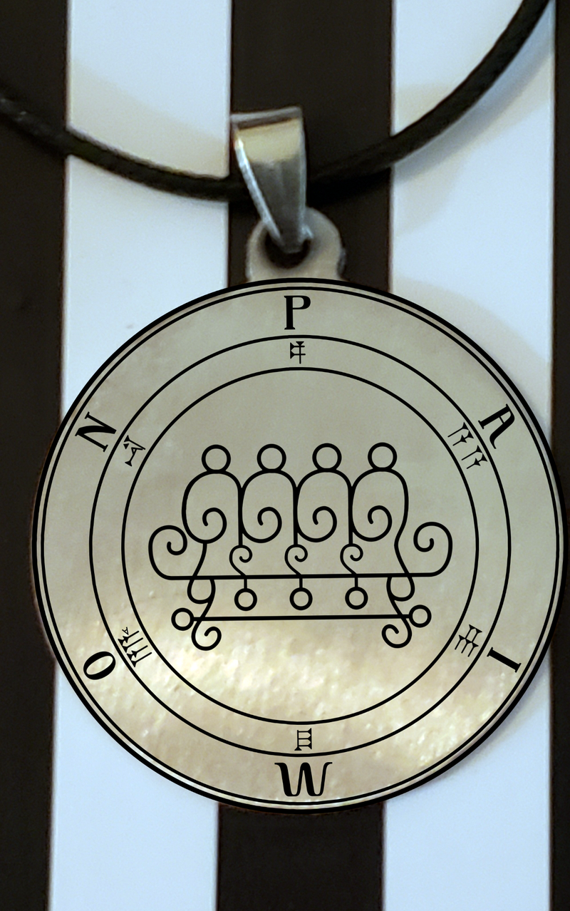 Paimon evocation pendant